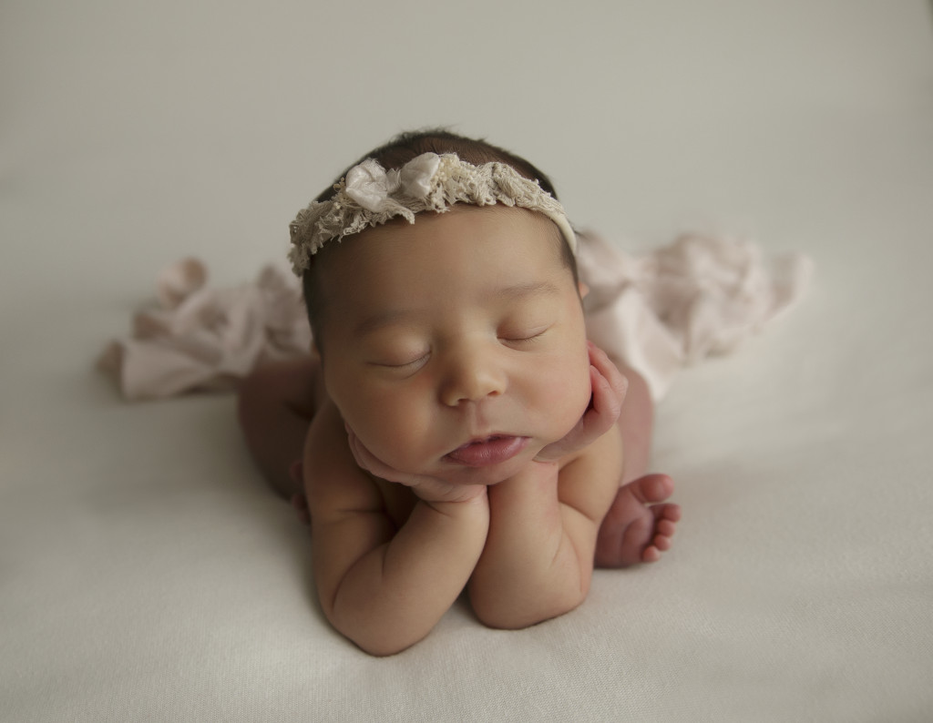 Lexington newborn photographer 